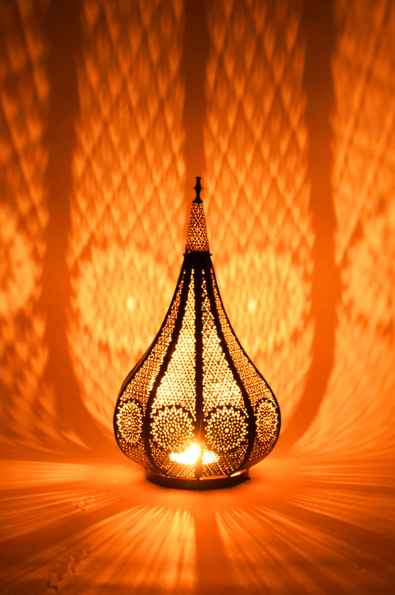 Oosterse lantaarn, windlicht, tuindecora box