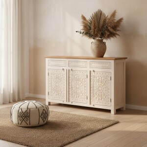 Manasha-dressoir van massief hout, met de hand gesneden,...