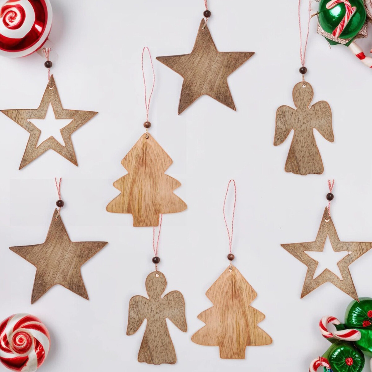 Set van 8 houten kerstversieringen box