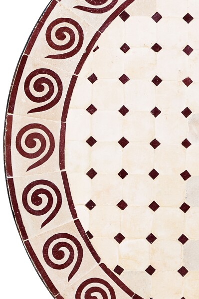 Beige-bordeauxrood